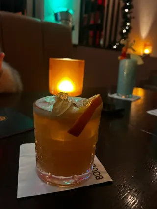 Restaurang – BookNoFees: bild från Valentina Pfennings recension av Boulevard 55