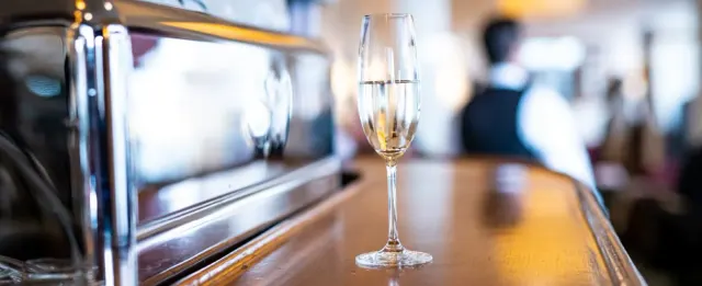 BookNoFees: Restaurang – Café Engländer Praterstern – Vienna – Café Engländer vid Praterstern, bild 2