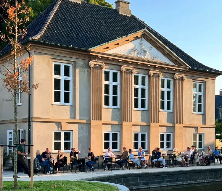 BookNoFees: Kafé – Cafe MØS – Copenhagen – Café MØS, bild 1