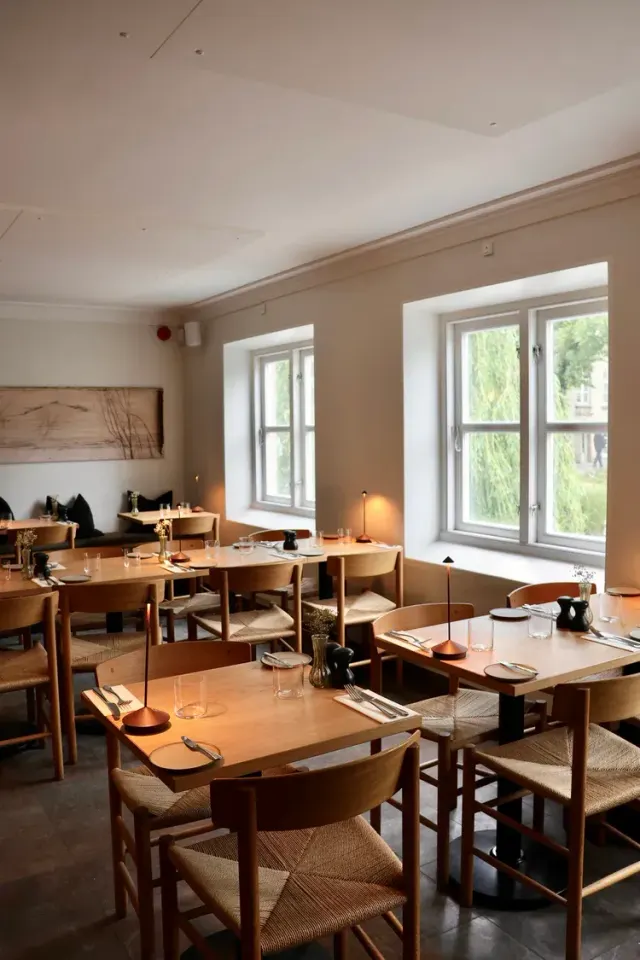 BookNoFees: Kafé – Cafe MØS – Copenhagen – Café MØS, bild 3
