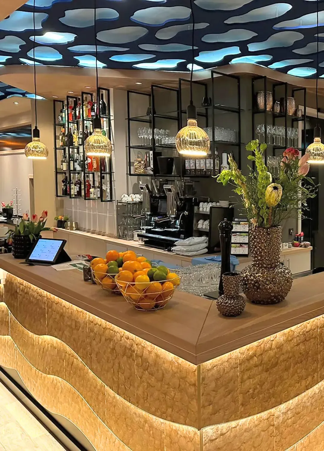 BookNoFees: Restaurang – Heiter & Herrlich Neheim – Arnsberg-Neheim – Heiter & Herrlich Neheim, bild 1