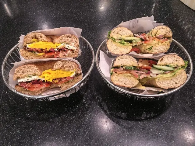 BookNoFees: Kafé – Bagel & Juice – Oslo – Bagel & Juice, bild 2