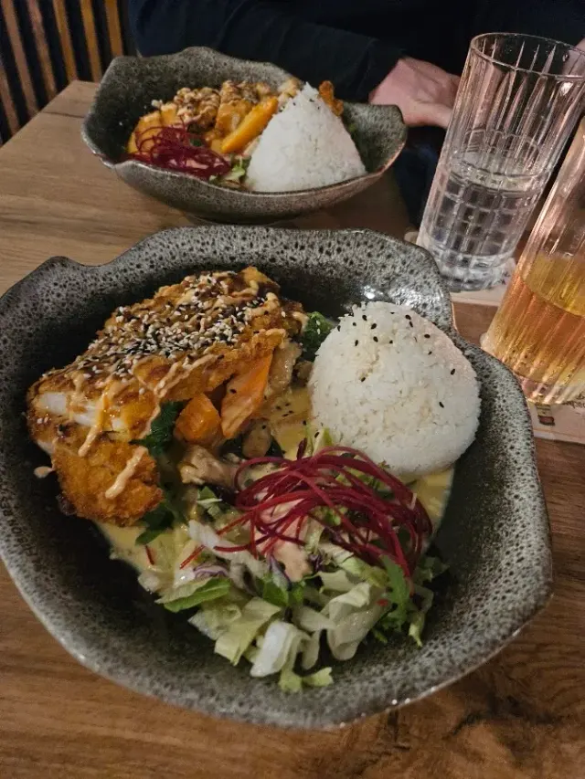 BookNoFees: Restaurang – +84 Fusion Restaurant – Bönen – +84 Fusion Restaurant, bild 2