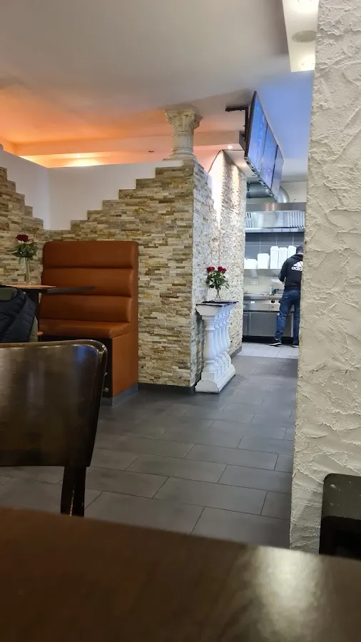 BookNoFees: Restaurang – Capolinea Gyros – Wenden – Gyros slutstation, bild 1