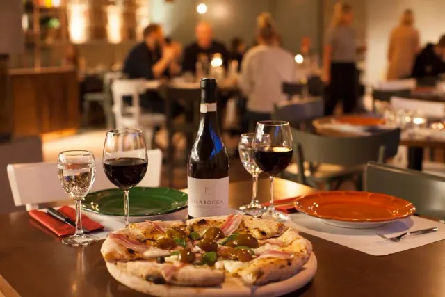 BookNoFees: Restaurang – Capperi – Helsinki – Kapris, bild 3