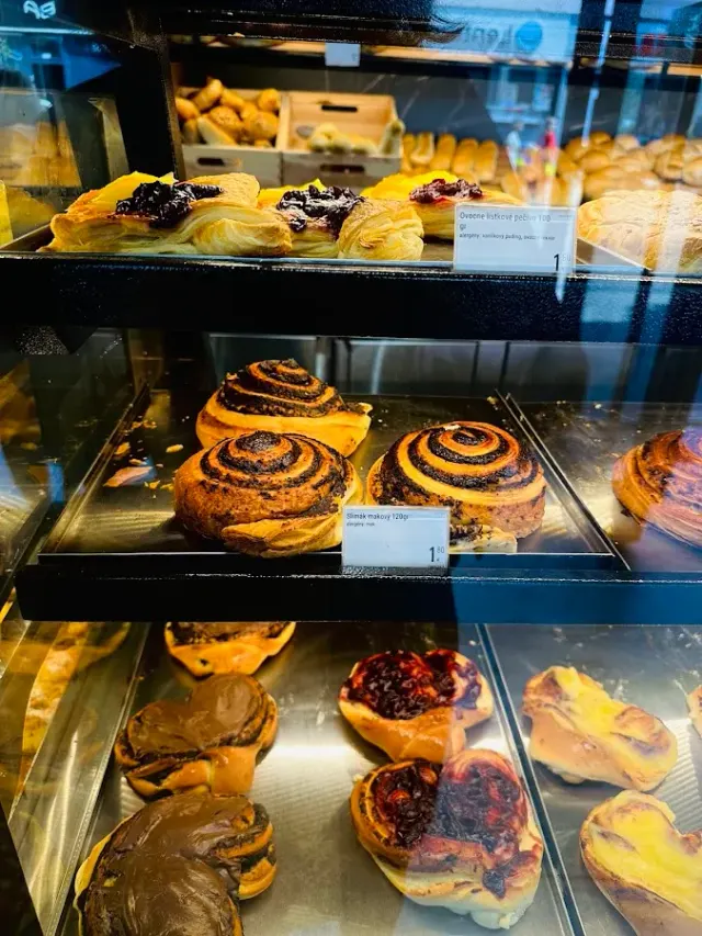 BookNoFees: Bageri – Pekáreň Premium – Bratislava – Bageriet Premium, bild 2