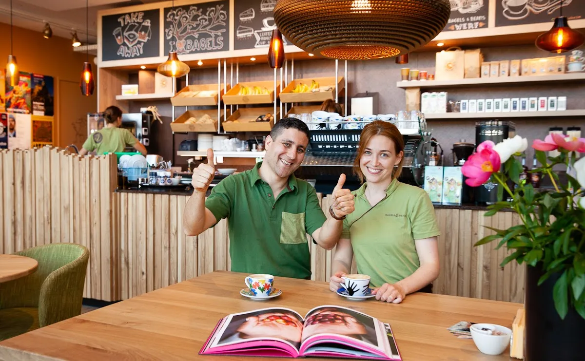 BookNoFees: Restaurang – Bagels & Beans – Amsterdam – Bagels & Beans, bild 1