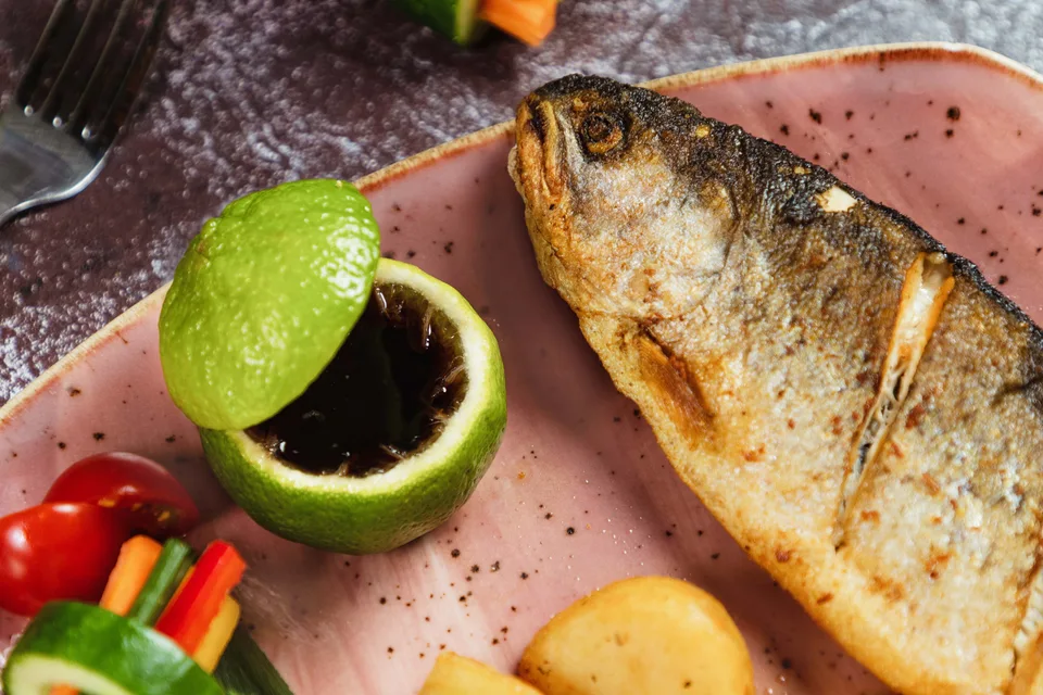 BookNoFees: Exempelbild: Grillad fisk